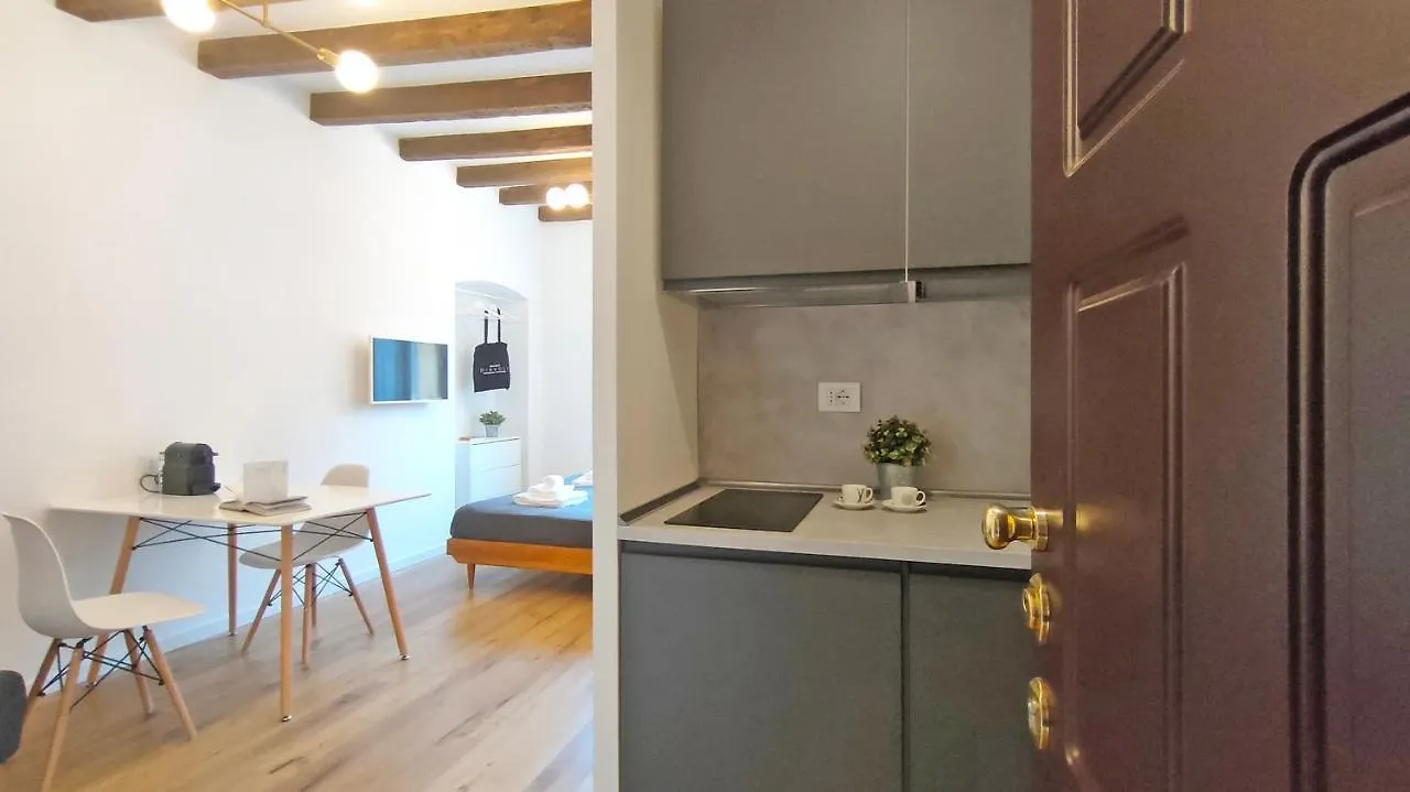 Milano Navigli Apartment - Via Vigevano Milão